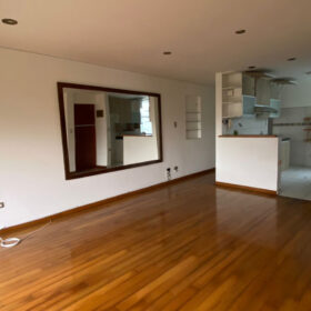 Lindo Departamento en Surco con Vista Exterior